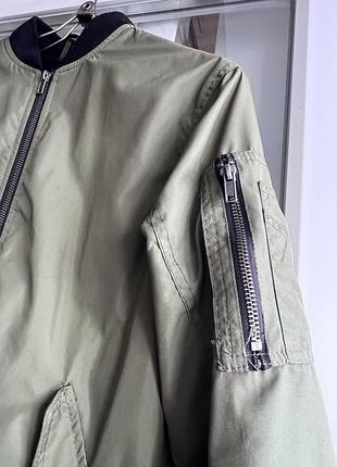 Хакі бомбер з манжетами h&m на блискавці 8