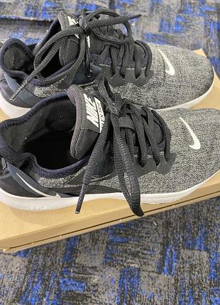 Кросівки nike flex tr9 сірі 2