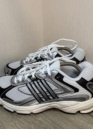 Кроссовки adidas response cl white ig6226