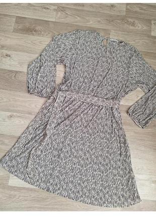 Нова сукня р 48-50 4