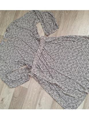 Нова сукня р 48-50 3
