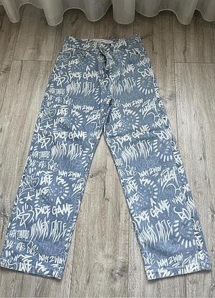 Джинси для хлопчика bershka  з принтом, розмір 38, на зріст 165 см
