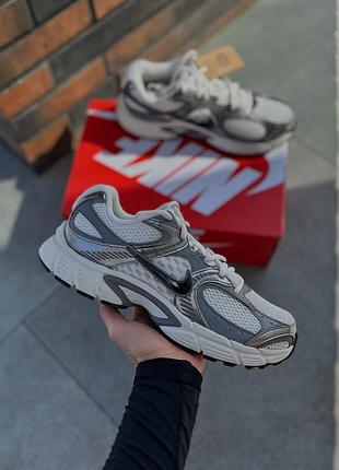 Оригінальні кросівки nike initiator hj5228 009