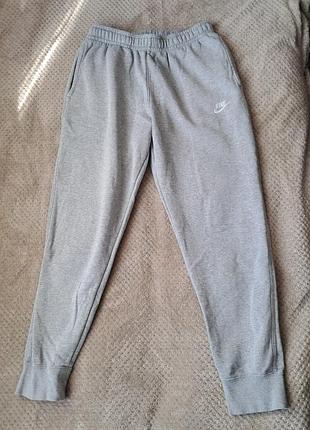Спортивні штани чоловічі nike сірі