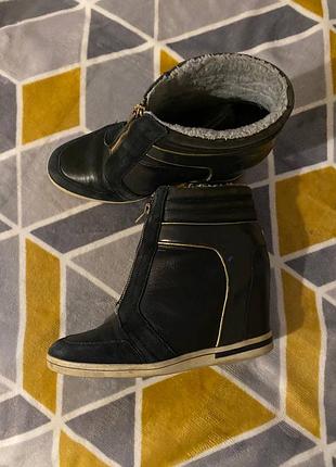 Tommy hilfiger черевики