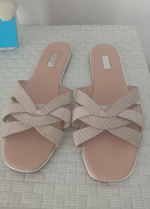 Шлепанцы женские 41р.primark.