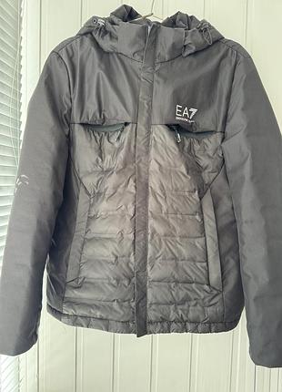 Куртка чоловіча armani ea7 з капюшоном, чорна