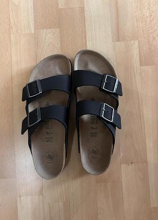 Шльопанці жіночі birkenstock чорні