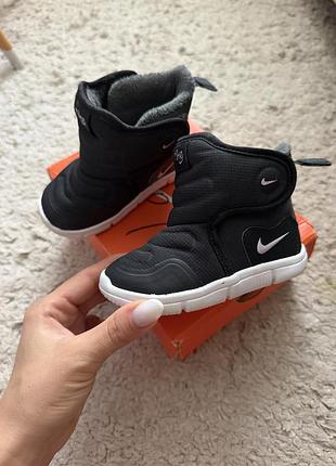 Черевики дитячі nike чорні, розмір 23, довжина устілки 13 см