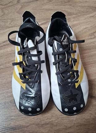 Бело-черные детские бутсы adidas размер 28 2