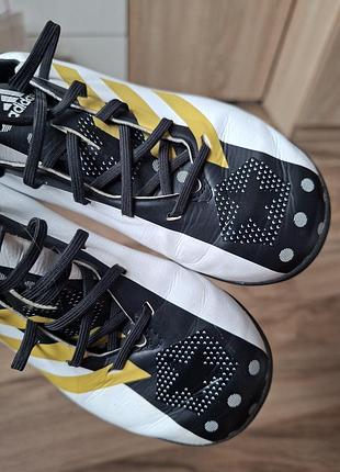 Бело-черные детские бутсы adidas размер 28 3