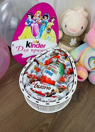 Подарунковий бокс kinder із солодощами 7