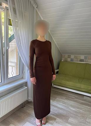 Довга сукня жіноча zara коричнева в підлогу