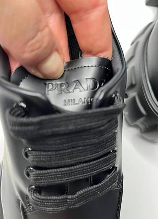 Шкіряні лофери prada 10