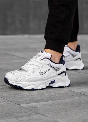 Мужские белые стильные кроссовки nike, мужские демисезонные кожаные кроссовки найк 41