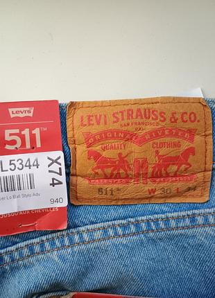 Levi's 511 slim fit. w-30. l-32.