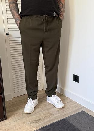 Брюки чоловічі pull&bear хакі розмір l