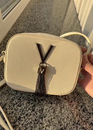 Сумка жіноча valentino через плече біла 2