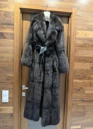 Длинная шуба из куницы под соболь