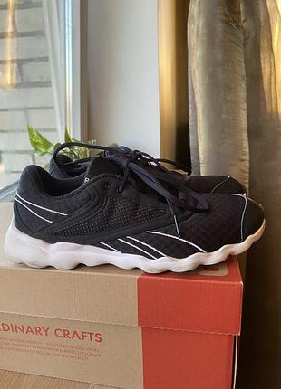 Кросівки жіночі reebok р 37 ціна 999 грн