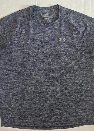 Футболка under armour