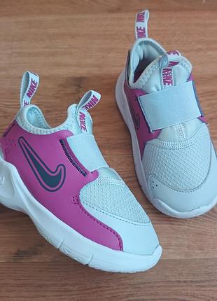 Оригінальні nike p23.5 довжина устілки по факту  14.5см