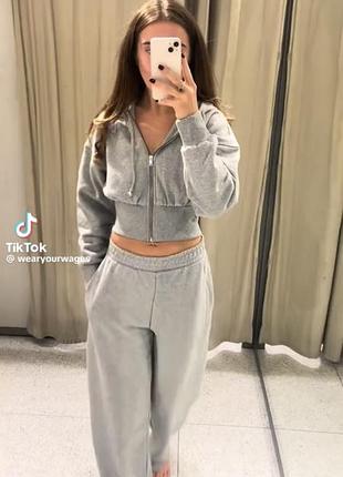 Спортивный костюм zara