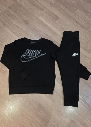 Спортивный костюм nike на 3-4роки, 98-104см
