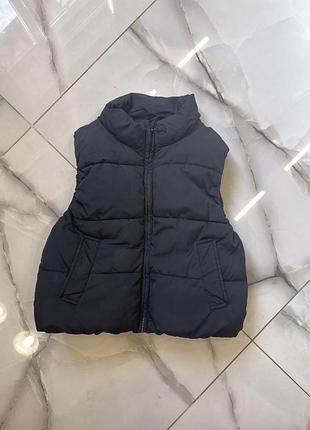 Жилетка zara чорна