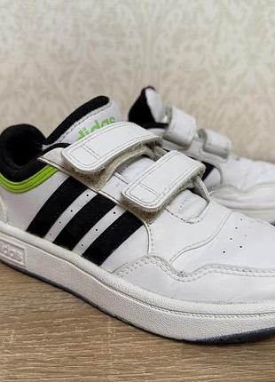 Кросівки для хлопчика adidas білі, розмір 30, довжина устілки 19,5 см