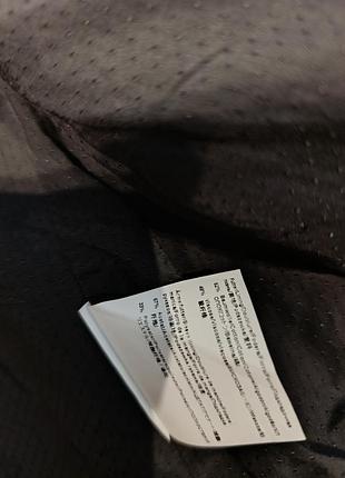 Жакет hugo boss  колір бордо 9