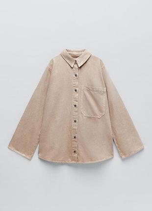 Бежева джинсова сорочка оверсайз zara.