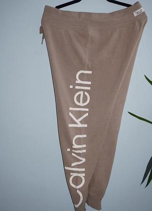 Женские комфортные спортивные штаны calvin klein