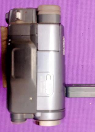 Відеокамера sony handycam 4