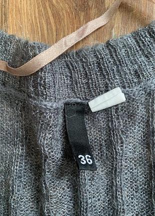 Светр сірого кольору від h&m 3