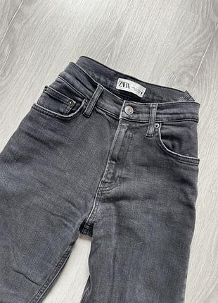 Жіночі джинси zara