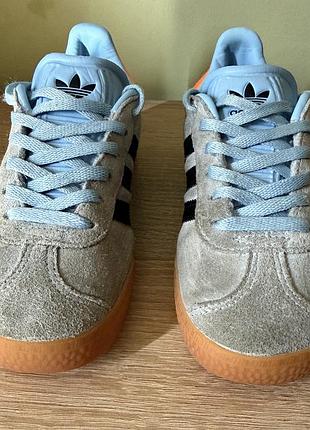 Детские кроссовки adidas gazelle