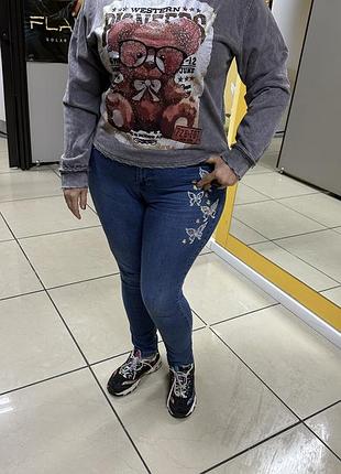 Свитер в стразах 5