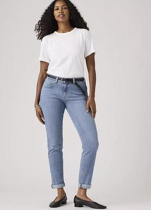 Жіночі джинси boyfriend levi's