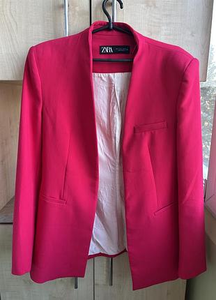 Яскравий рожевий піджак zara / жакет фуксія zara
