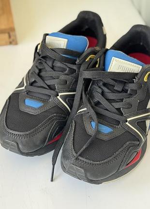 Кросівки puma дитячі чорні з синіми та червоними елементами