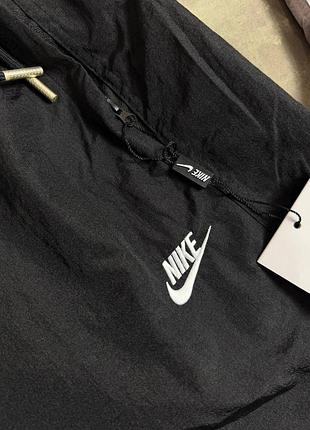 Нейлонові штани nike