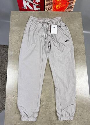 Нейлоновые брюки nike 5