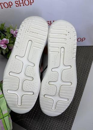 Оригинальные кожаные кроссовки clarks 4