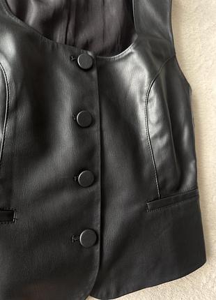 Жилет zara 5