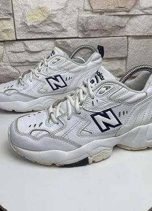 Оригінальні кросівки new balance 608v1