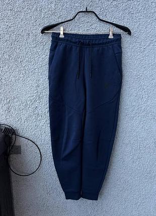 Спортивні штани nike tech fleece