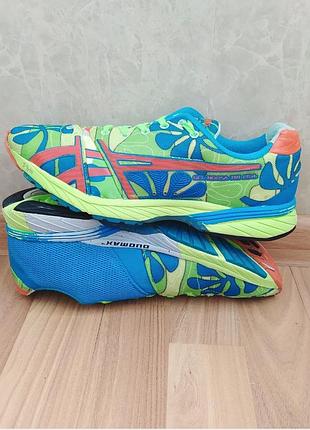 Продам asics-стильные кроссовки,41,5 2