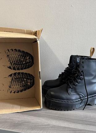 Черевики жіночі dr. martens чорні 6