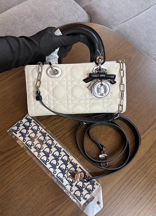 Сумка для жінок christian dior lady dior біла, стьобана